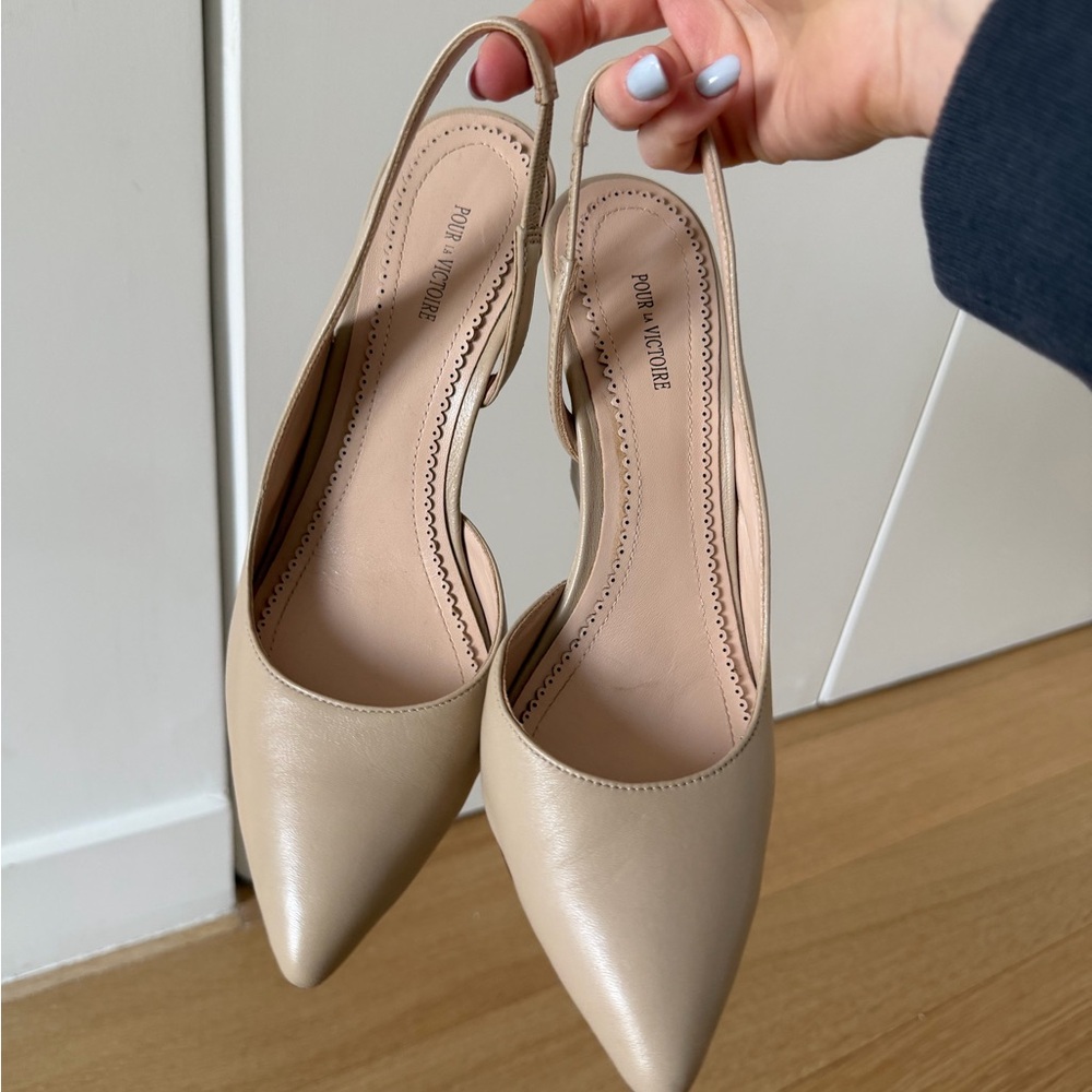 Pour La Victoire Women's Beige Slingback Heels - Picture 3 of 9